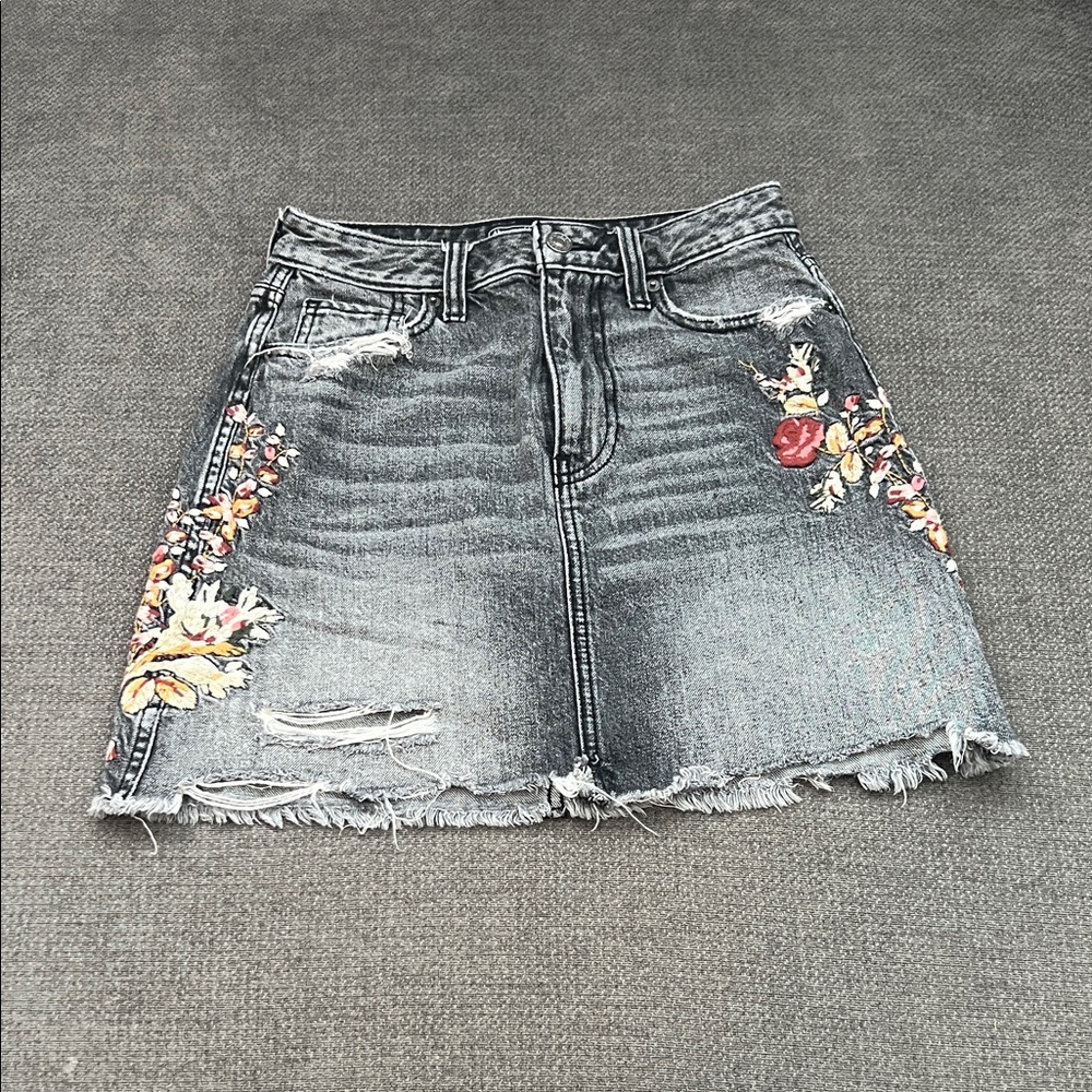 Abercrombie & Fitch Gray Distressed Denim Mini Skirt with Floral Embroidery